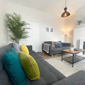 Bronte Nook, Village, Bronte Country Holiday home