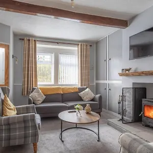 Feathers-cottage, Parking,wi-fi & Netflix,company Workers Welcome Short Term And Long Term Holiday home